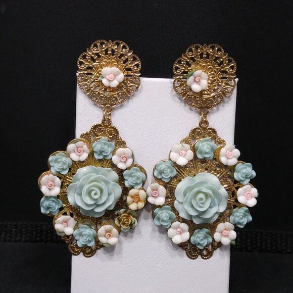 Vintage Floral Filigree Gold Post Dangle Earrings, Pink Blue Flowers, 3 Inches - Picture 12 of 12